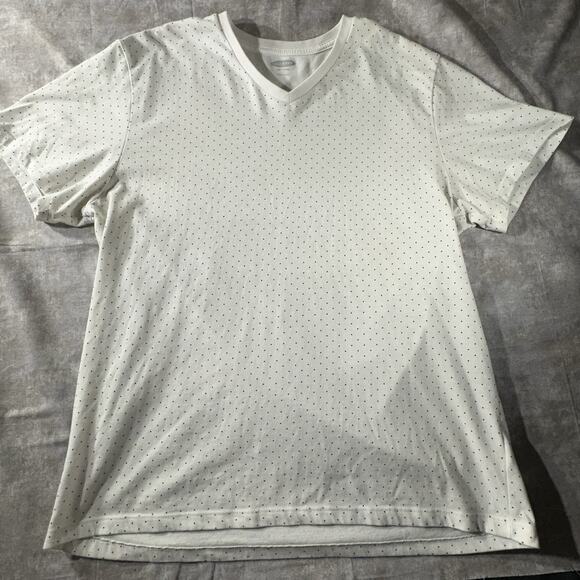 Old Navy Polka Dot Pattern White V-neck T-shirt Size Large Men - Picture 1 of 6